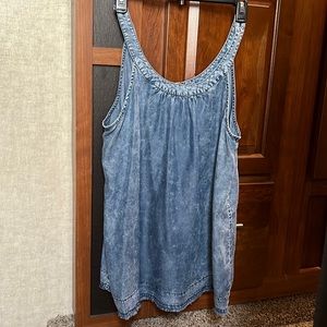 Sleeveless summer top